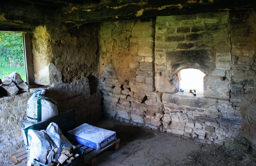 20110419-20110828 Restoring Le Boquet Bread Oven 42.jpg